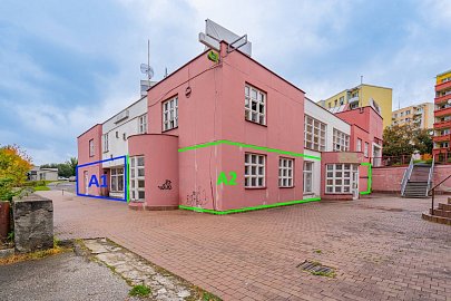 Pronájem komerčních prostor obchodní prostory 320 m², Urbinská, Český Krumlov-Domoradice