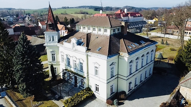 Prodej domu památka/jiné 1328 m² pozemek 4557 m², Švermova, Nová Bystřice