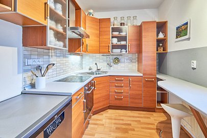 Prodej bytu 4+1 87 m², Sadová, Větřní