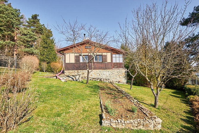 Prodej domu chata 43 m² pozemek 569 m², Netolice-Petrův Dvůr