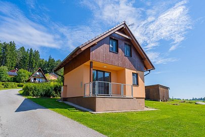 Prodej domu chata 57 m² pozemek 691 m², Karlovy dvory II, Horní Planá-Hůrka