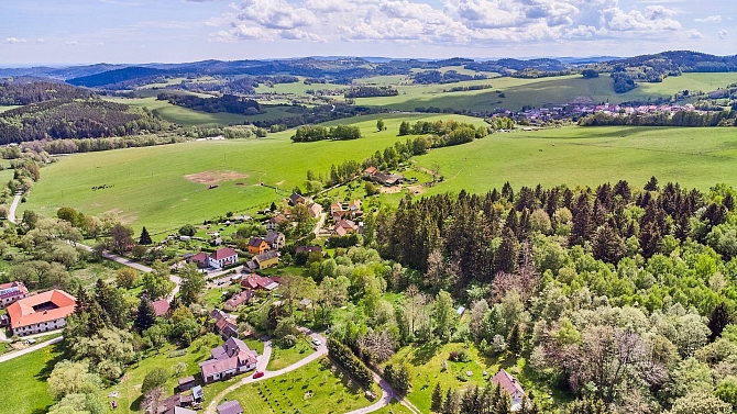 Prodej pozemku bydlení pozemek 1200 m², Hořice na Šumavě,Český Krumlov,Jihočeský kraj