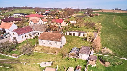 Prodej domu rodinný 94 m² pozemek 1091 m², Babice