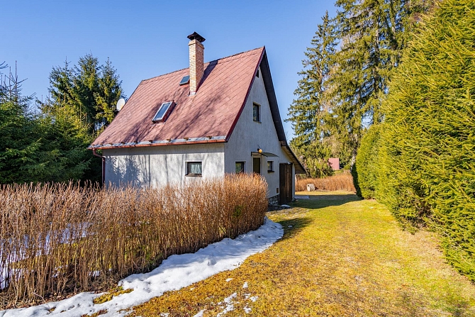 Prodej domu chata 68 m² pozemek 400 m², Frymburk-Kovářov